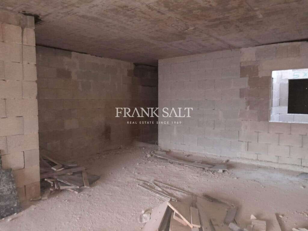 Квартира с 2 спальнями в Марсаскала, Мальта № 2135