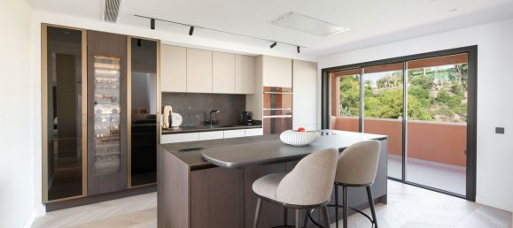 3 bedrooms Penthouse in Marbella, Spain No. 4655 8