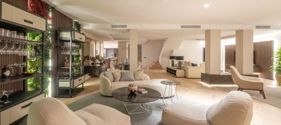 3 bedrooms Penthouse in Marbella, Spain No. 4655 6