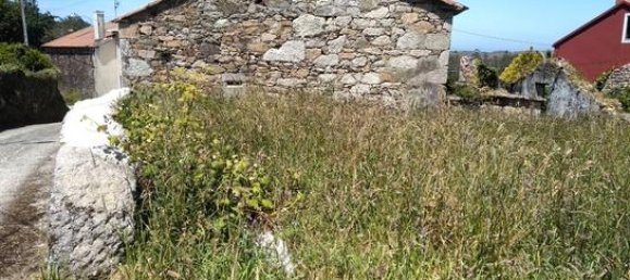 3 bedrooms House in A Coruna, Spain No. 136491 8