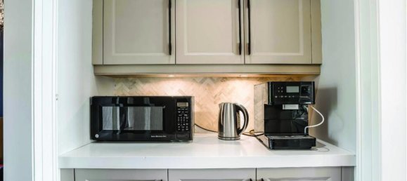 4 bedrooms House in Mississauga, Canada No. 648 8