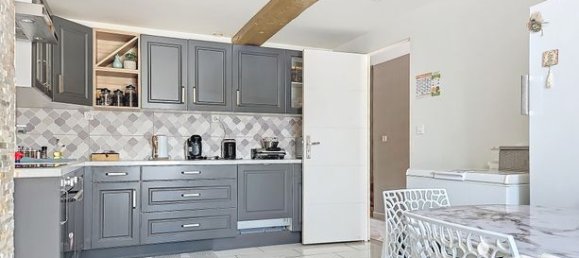 3 Schlafzimmer Haus in Migennes, France, Nr. 303456 9