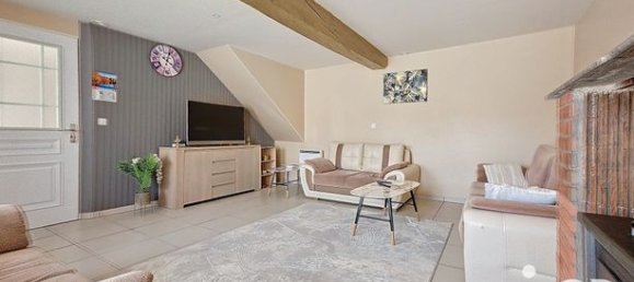 3 Schlafzimmer Haus in Migennes, France, Nr. 303456 5