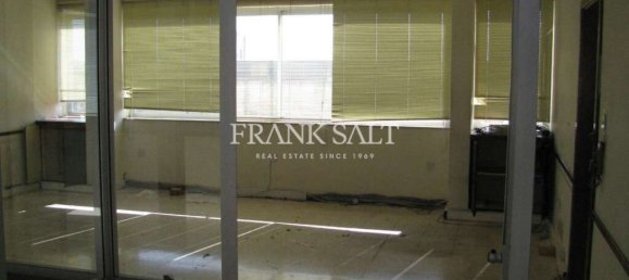 Lagerhaus in Qormi, Malta 952m², Nr. 12886 3