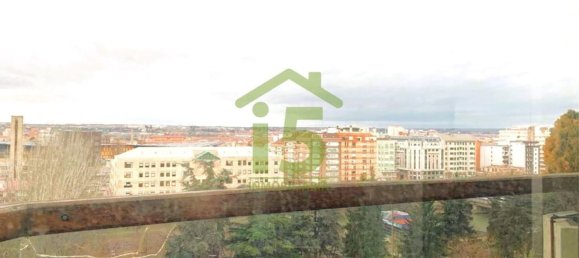 4 bedrooms Apartment in Leon, Spain No. 67845 34