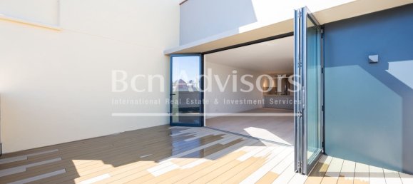 2 bedrooms Penthouse in Eixample, Spain No. 164782 5