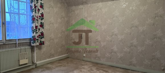 2 bedrooms House in Chartres, France No. 88092 8