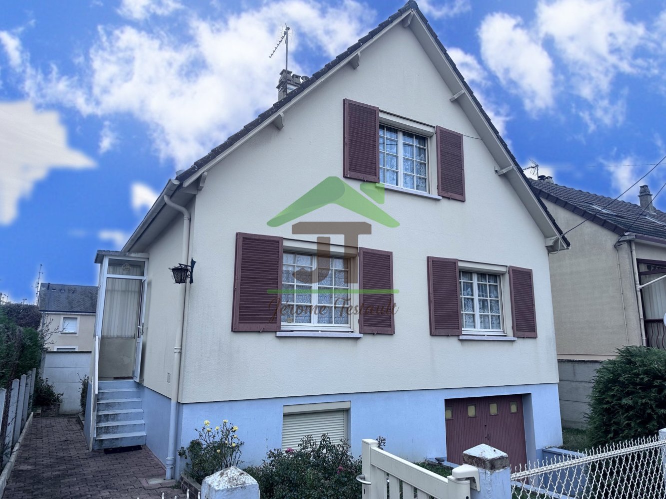 2 bedrooms House in Chartres, France No. 88092