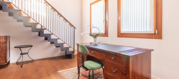 4 bedrooms Villa in Grantorto, Italy No. 103078 20