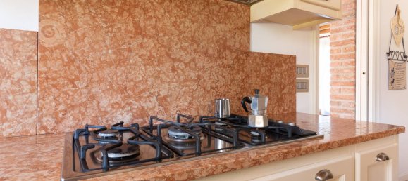 4 bedrooms Villa in Grantorto, Italy No. 103078 10