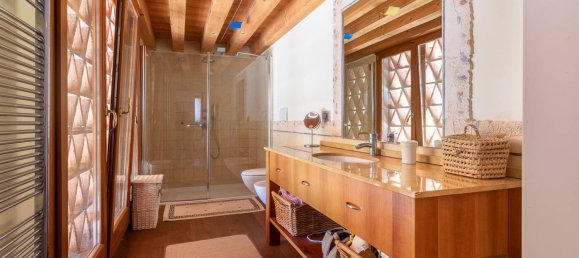 4 bedrooms Villa in Grantorto, Italy No. 103078 26