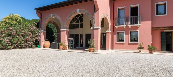 4 bedrooms Villa in Grantorto, Italy No. 103078 32