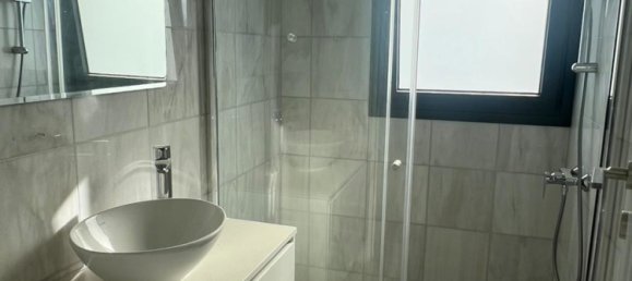 Квартира с 2 спальнями в Строволос, Кипр № 26128 10