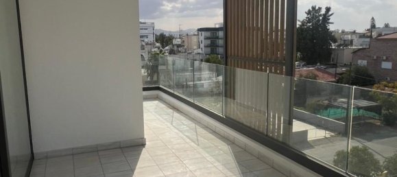 Квартира с 2 спальнями в Строволос, Кипр № 26128 11