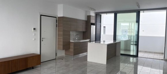 Квартира с 2 спальнями в Строволос, Кипр № 26128 2