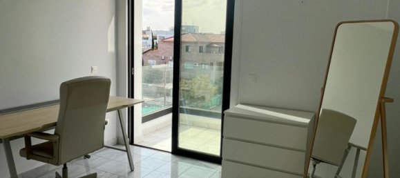 Квартира с 2 спальнями в Строволос, Кипр № 26128 6