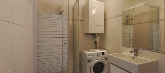 184m² Commercial property in Favoriten, Austria No. 19717 10