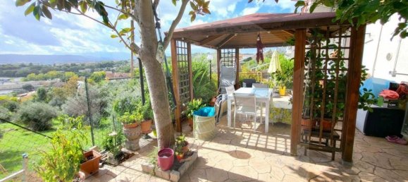 6 rooms House in Pescara, Italy No. 34359 11