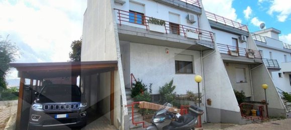 6 rooms House in Pescara, Italy No. 34359 14