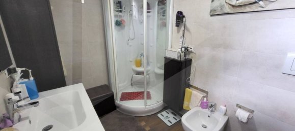 6 rooms House in Pescara, Italy No. 34359 26