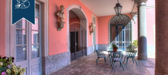 11 rooms Villa in Albese con Cassano, Italy No. 124470 7