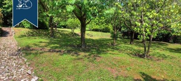 11 rooms Villa in Albese con Cassano, Italy No. 124470 27