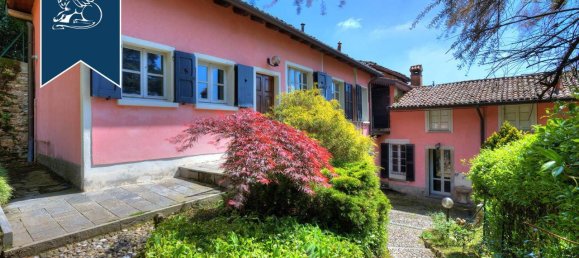 11 rooms Villa in Albese con Cassano, Italy No. 124470 12