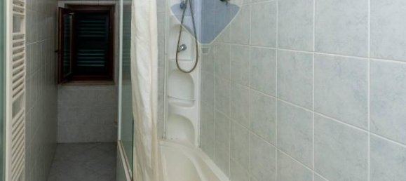 8 rooms Apartment in Jesi, Italy No. 7559 84