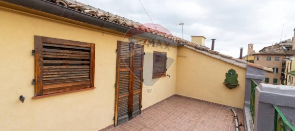 8 rooms Apartment in Jesi, Italy No. 7559 40