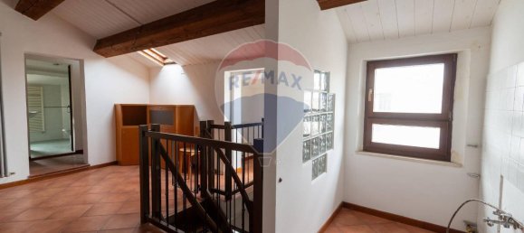 8 rooms Apartment in Jesi, Italy No. 7559 2