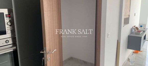 2 chambres Penthouse à Victoria, Malta No. 6178 3