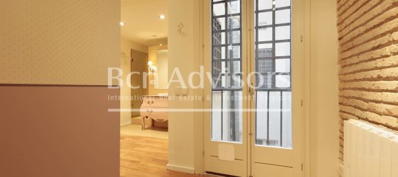 3 bedrooms Penthouse in Ciutat Vella, Spain No. 164755 20