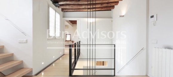 3 bedrooms Penthouse in Ciutat Vella, Spain No. 164755 24