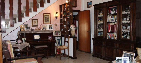 3 rooms Villa in Ardea, Italy No. 57692 3