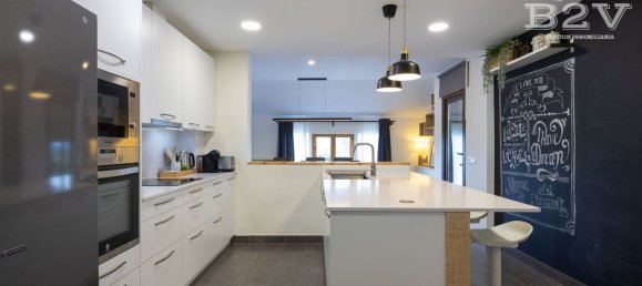 Дом с 5 спальнями в Педресуэла, Испания № 143296 32