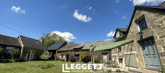 3 bedrooms Castles in Cotes-d'Armor, France No. 330195 3