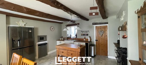 3 bedrooms Castles in Cotes-d'Armor, France No. 330195 7