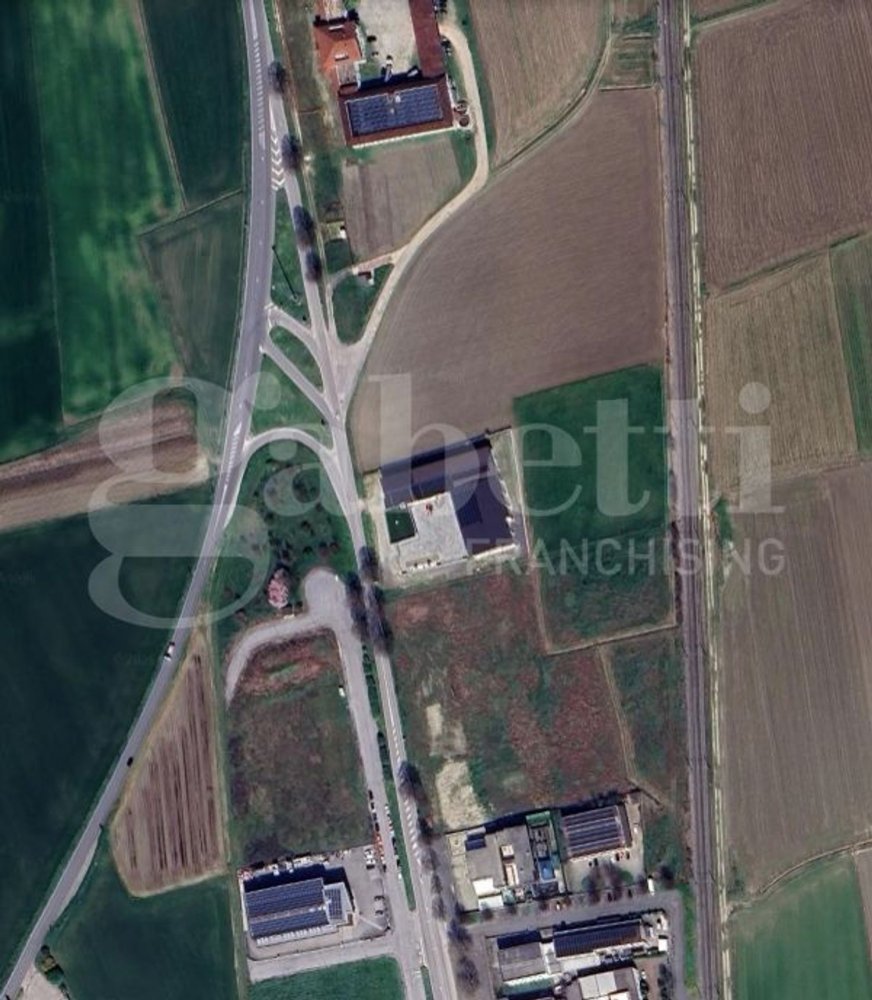 7250m² Land in Cavallermaggiore, Italy No. 263241