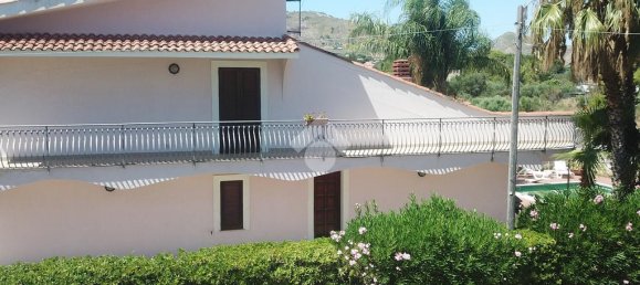 Villa de 1 dormitorio en Castellammare del Golfo, Italy No. 282177 4