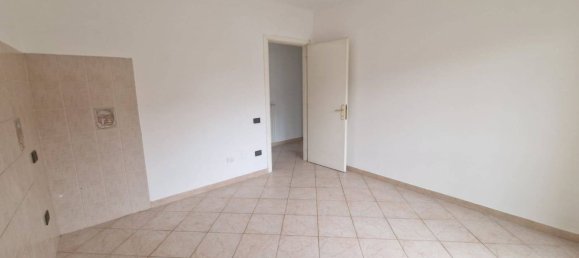 Квартира с 4 спальнями в Бра, Италия № 317669 6