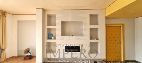 8 rooms Apartment in Sanremo, Italy No. 34696 4