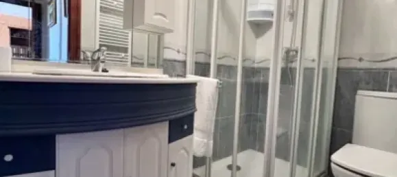 2 bedrooms Apartment in Laredo, Spain No. 187819 13