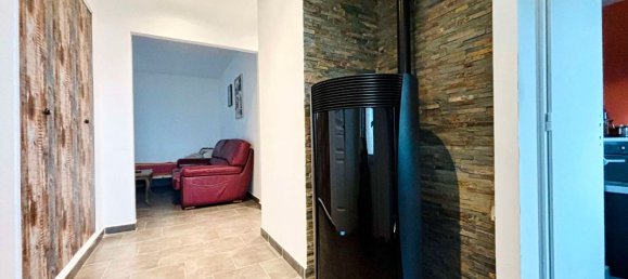 2 bedrooms House in Sainte-Croix-en-Plaine, France No. 156958 2