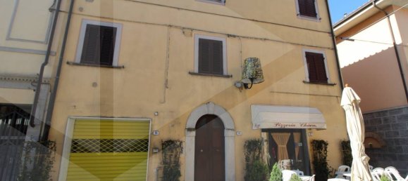 3 rooms Apartment in Ponsacco, Italy No. 24137 2