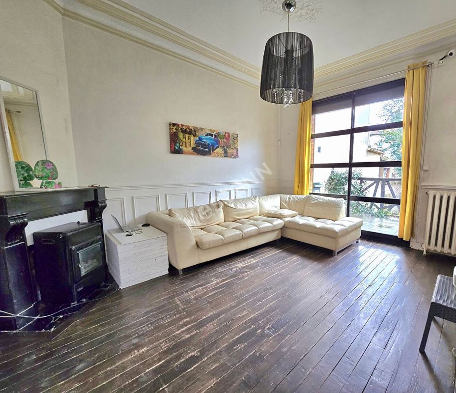 4 chambres Maison de ville à Rosny-sous-Bois, France No. 131902