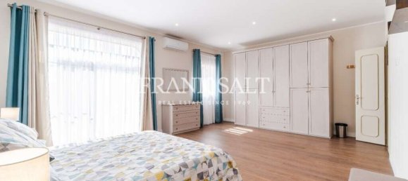 4 bedrooms House in Attard, Malta No. 11588 25