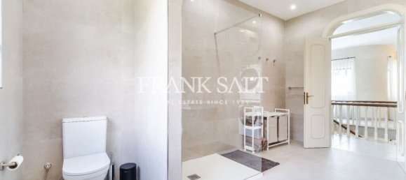 4 bedrooms House in Attard, Malta No. 11588 26