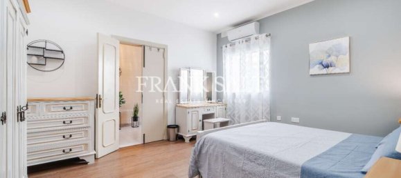 4 bedrooms House in Attard, Malta No. 11588 39