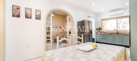 4 bedrooms House in Attard, Malta No. 11588 3