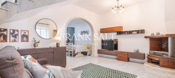 4 bedrooms House in Attard, Malta No. 11588 7